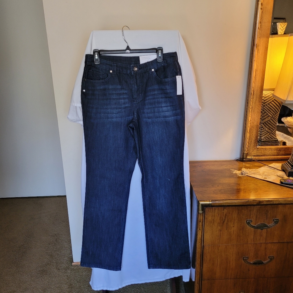 NEW Christopher & Banks Blue Jeans Size 8 (313)